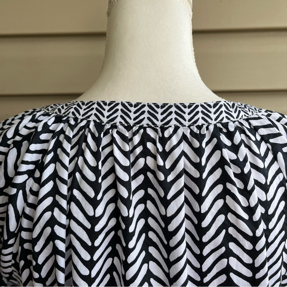 Hatley Lightweight Navy/White Patterned Shirt Dre… - image 7